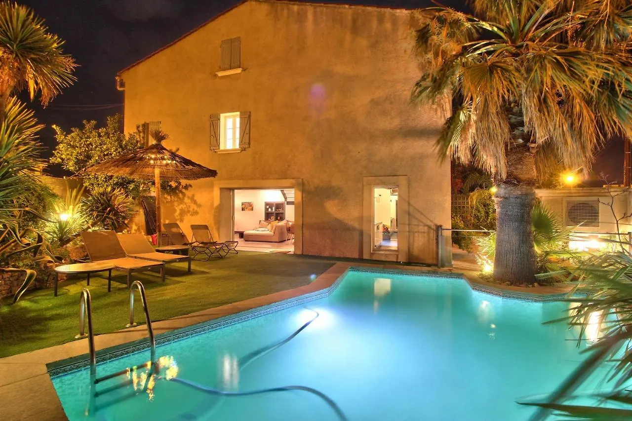 Maison Avec Piscine Et Jardin- 4 Chambres 8 Pers Cuers 0*,