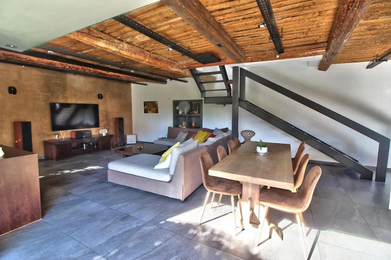 Holiday home Maison Avec Piscine Et Jardin- 4 Chambres 8 Pers Cuers